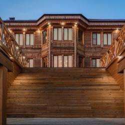 Фото Отель Люкс