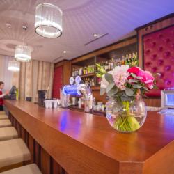 Фото Отель Ramada Almaty (Рамада )
