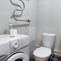 Фото Апартаменты на улице Ивана Севастьянова 10/1