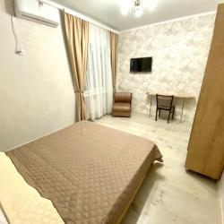 Комната эконом с 1 двуспальной кроватью (общие удобства)