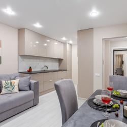 Фото Апартаменты на улице Николая Баженова 2а