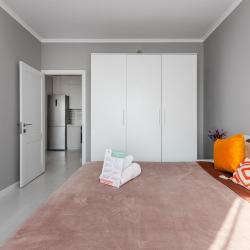Фото Отель Meridian Apartments (Мередиан Апартментс) на улице Мукагали Макатаева 131 корпус 7