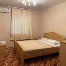 Комната стандарт с 1 двуспальной кроватью