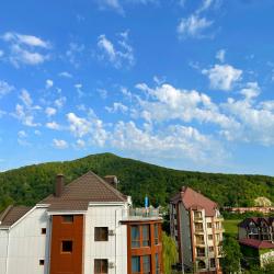 Апартаменты студия гостиничный комплекс Радуга 10И