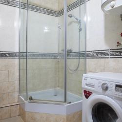 Фото Апартаменты в центре на Сенявина 5