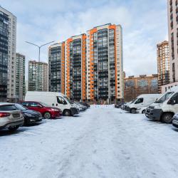 Фото Апартаменты на улице Шувалова 12