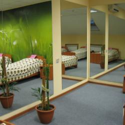 Кровать в 6-местном общем номере