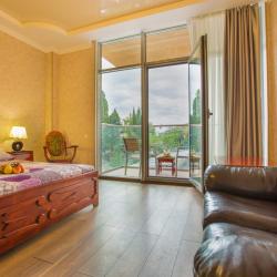 ART HOUSE HOTEL (Арт Хаус) — 5a306f531406ebf62c11b5718a4f59e7