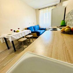 Фото Апартаменты на улице Академика Шварца 10к1