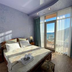 ART HOUSE HOTEL (Арт Хаус) — 5a32f5baad09c00ddcd55239a0275387