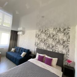 Фото Апартаменты на улице Свиридова 6