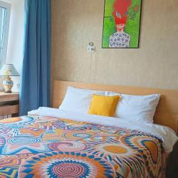 Фото Апартаменты на улице Капитана Буркова 35