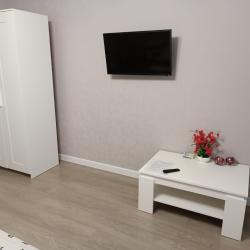 Фото Апартаменты на улице Лунная 43В