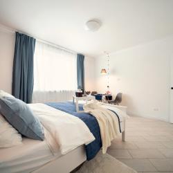 Фото Отель ELLJOY apartments (Эллджой апартментс)
