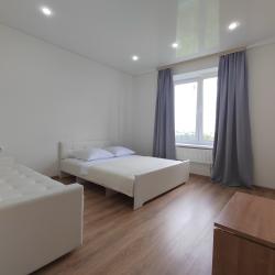 Фото Отель ZNS Rent (ЗНС Рент) на улице Аркадия Шипунова 46