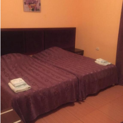 Фото Отель Ronai Holl (Роннай Холл)