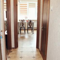 Фото Апартаменты на улице Просторная 17к2