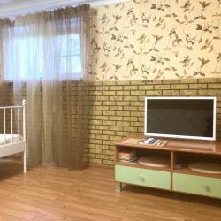 Фото Апартаменты на улице Широкая 34