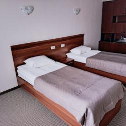 3-комнатный номер люкс с 3 односпальными кроватями