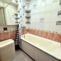 3-комнатные апартаменты стандарт Квартира ApartLand в центре города