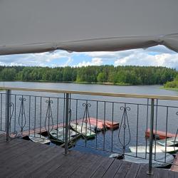 Просторные апартаменты с ремонтом, балконом, видом на лес 207 (60м2)