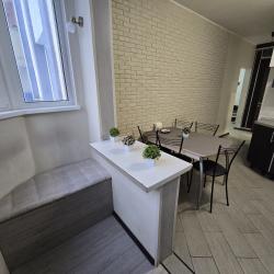 Апартаменты стандарт микрорайон Южный, улица Курыжова, 7к2