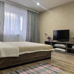 Фото Апартаменты на улице Морозова 32