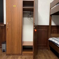 Кровать в 6-местном общем женском номере №1 (общие удобства)