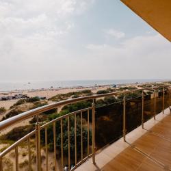 Фото Отель Family Pride Inn (Фэмили Прайд Инн)