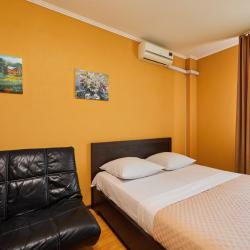 Фото Апартаменты на улице Ерошевского 18