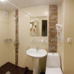 Номер стандарт с 1 двуспальной кроватью