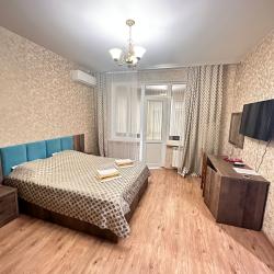 2-х комнатная комната на 4 этаже с застекленным эркером