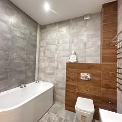 Фото Отель Просторная 3-комнатная квартира возле Кремля и Кремлевской Набережной