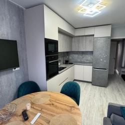 Фото Отель RentMe 24 (РентМи) на бульваре Солнечный 19