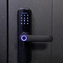 Фото Отель Rental Family Rooms (Рентал Фэмили Румс) на улице 9 Января 233 И