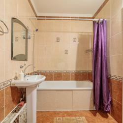 Фото Апартаменты на улице Кулакова 2