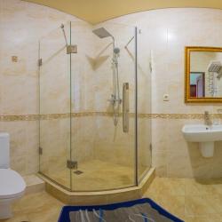 ART HOUSE HOTEL (Арт Хаус) — 5c8d31a3410c24ca6282e1c8bc3b6822