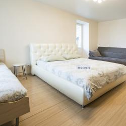 Фото Отель НаСутки35 на Челюскинцев 62