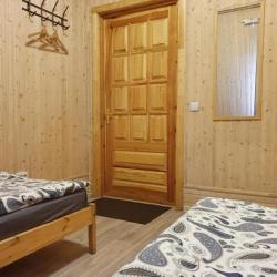 Номер люкс с 2 односпальными кроватями (мансарда)