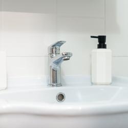 Фото Отель Квартира на улице Дыбенко 7, корпус 1