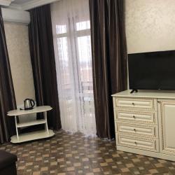 Номер стандарт с 1 двуспальной кроватью с балконом
