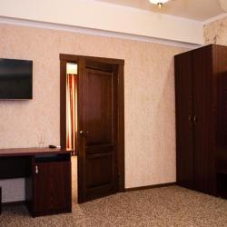 2-комнатный номер люкс с 1 двуспальной кроватью
