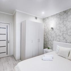 2-комнатные апартаменты улучшенные Apartement De Luxe - Red