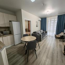 Фото Отель Holiday House (Холидей Хаус)