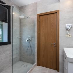 Фото Отель Brooch Boutique Hotel (Броуч)