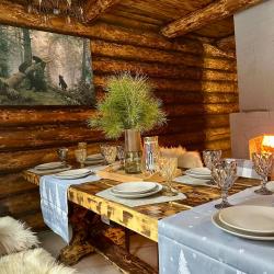 Дом изба с 2 двуспальными кроватями