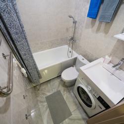 Фото Апартаменты на улице Сочинская 1