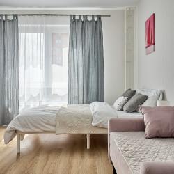 Апартаменты студия Каштановая 9