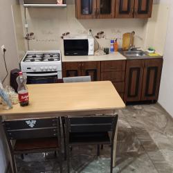 Номер стандарт с 2 односпальными и 1 двуспальной кроватью