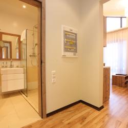 Апартамент с балконом